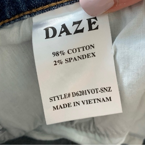 Daze High Rise Raw Hem Straight Leg Ankle Jeans - Picture 12 of 16